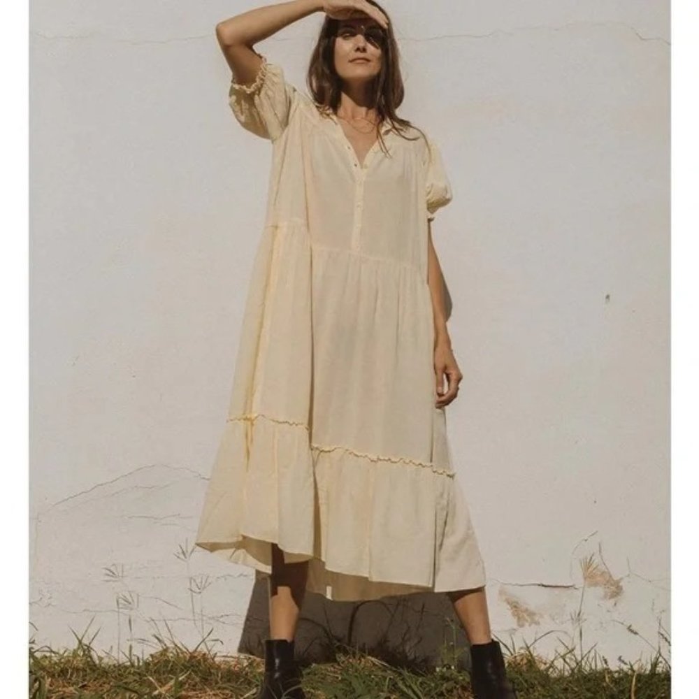 Esby apparel Pippa Dress in limoncello pale yellow size small